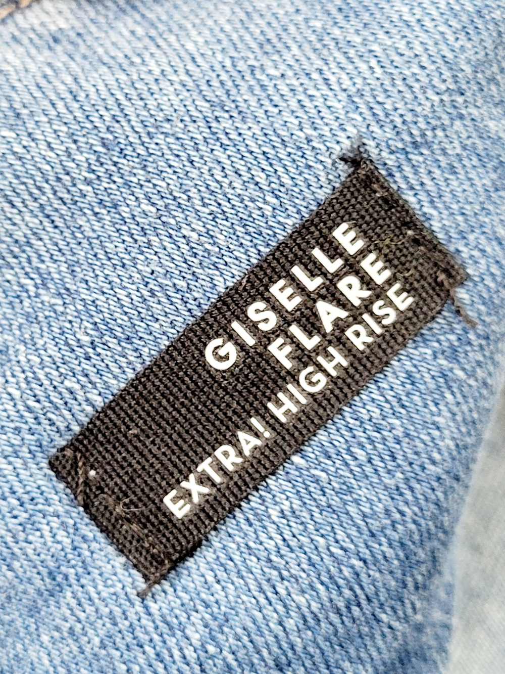 NWT VERONICA BEARD Giselle Flare Extra High Rise Belted Jeans Mystic Blue 28 New - Picture 8 of 14